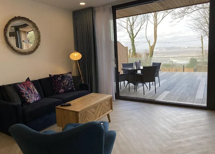 Brixham Cheap Hotels