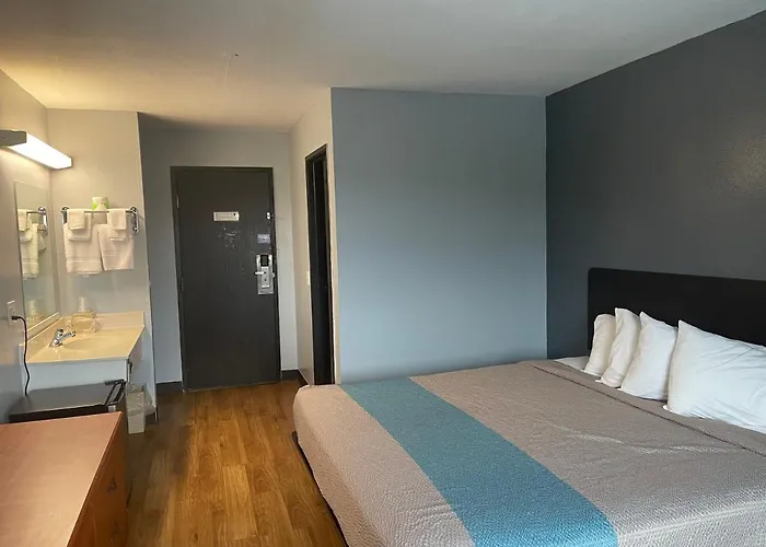 Troy Cheap Hotels