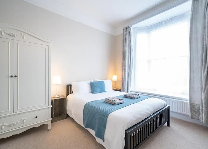 Ryde (Isle of Wight) Cheap Hotels