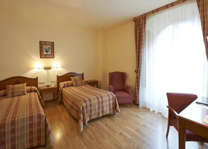 Montserrat Cheap Hotels