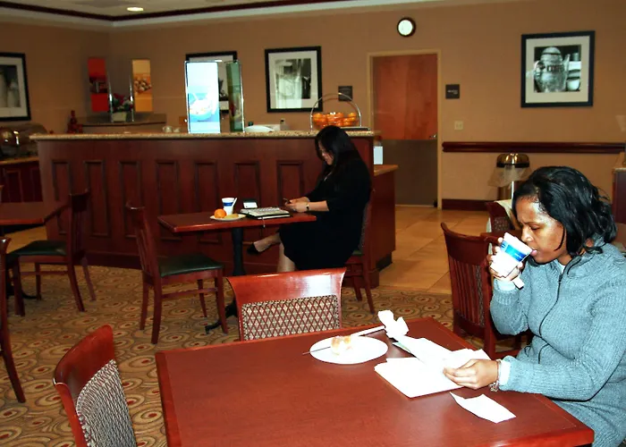Nanuet Cheap Hotels