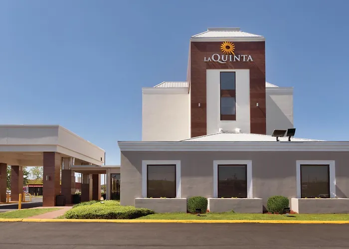 Ozark Cheap Hotels