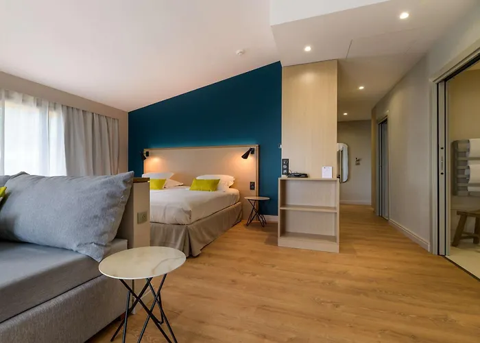 Bastia (Corsica) Cheap Hotels
