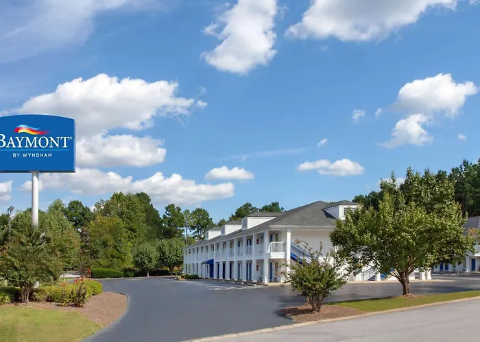 Greenwood Cheap Hotels