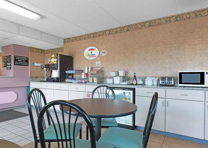 Wapakoneta Cheap Hotels