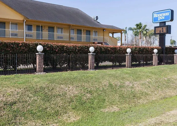South Houston Cheap Hotels
