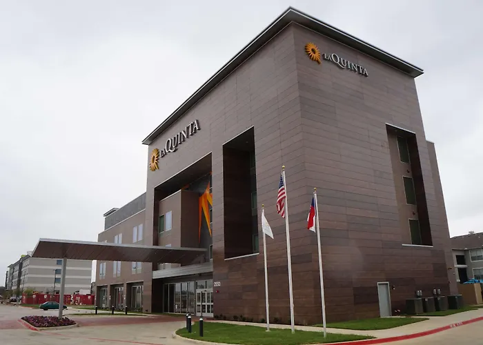 Euless Cheap Hotels