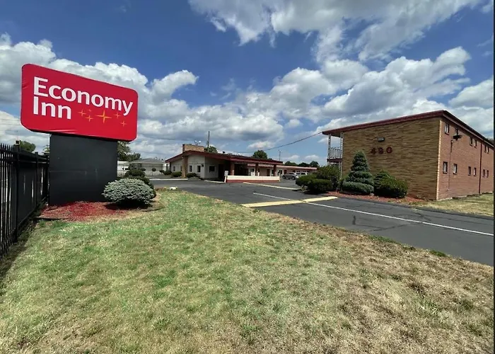 East Hartford Cheap Hotels