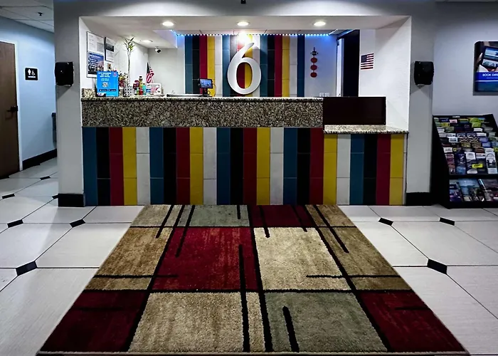 Pine Bluff Cheap Hotels