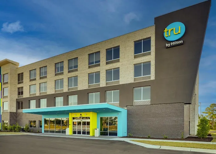 Leland Cheap Hotels