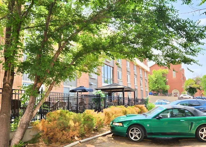 Medicine Hat Cheap Hotels