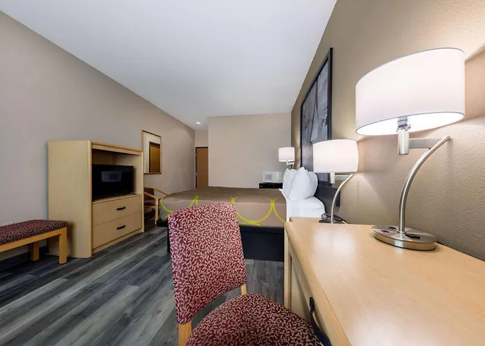 Quartzsite Cheap Hotels