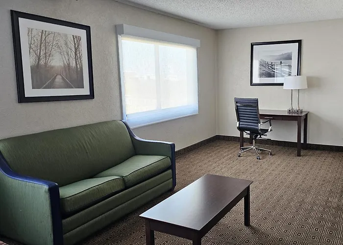 Midland Cheap Hotels