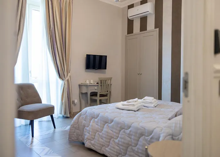Pizzo (Calabria) Cheap Hotels