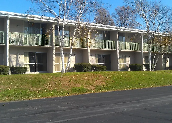 Newburgh Cheap Hotels