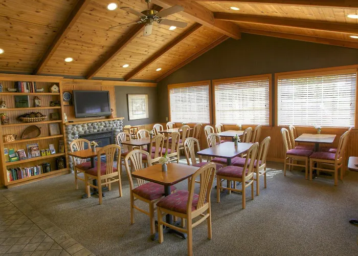 Poulsbo Cheap Hotels