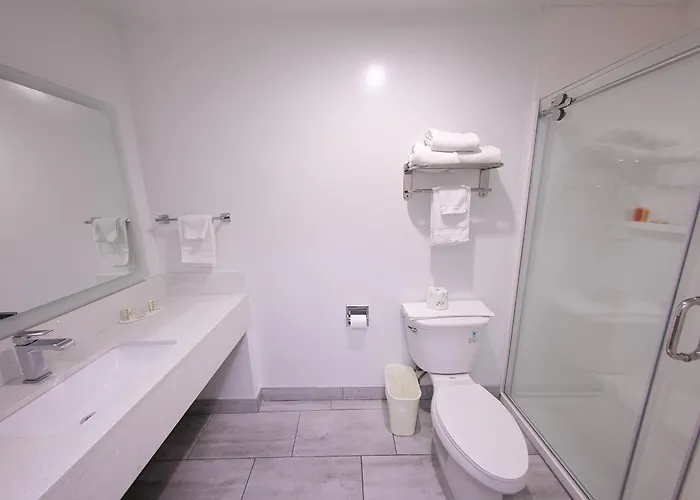 Hesperia Cheap Hotels