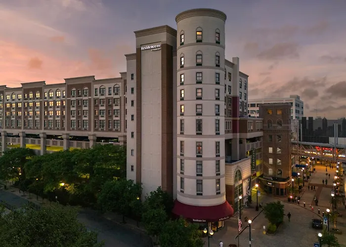 New Rochelle Cheap Hotels
