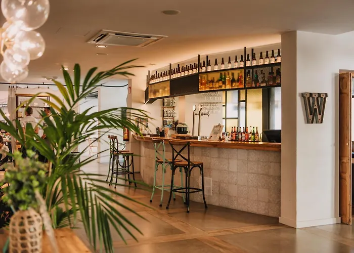 Tossa de Mar Cheap Hotels