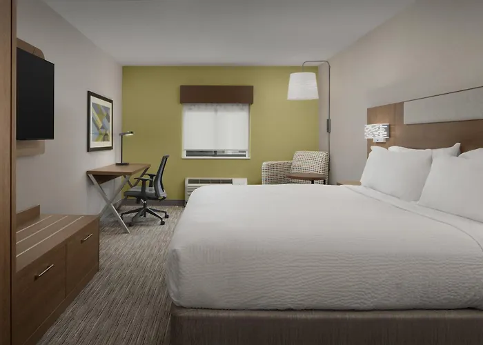 Saugus Cheap Hotels