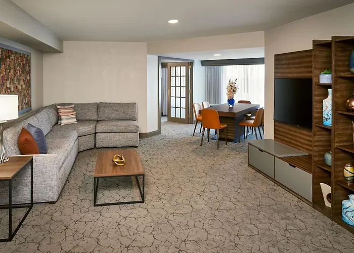 Quincy Cheap Hotels