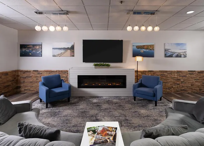 Mequon Cheap Hotels