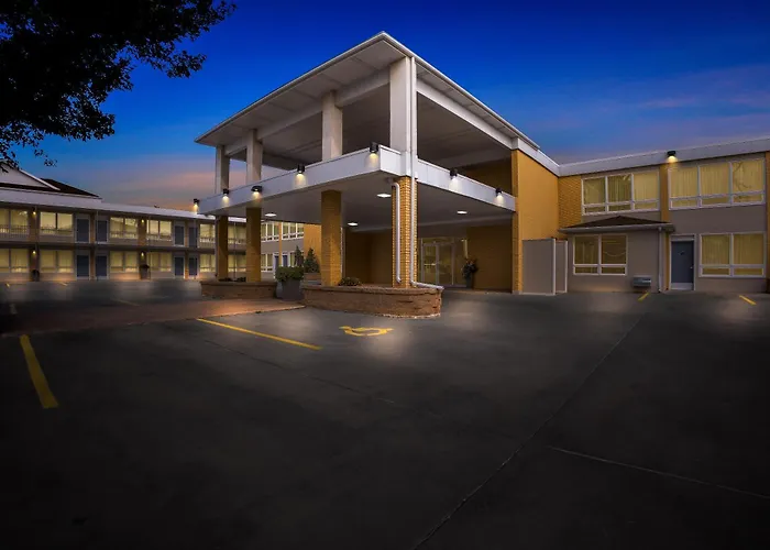 Chamberlain Cheap Hotels