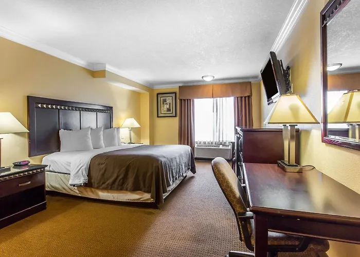 Bell Gardens Cheap Hotels