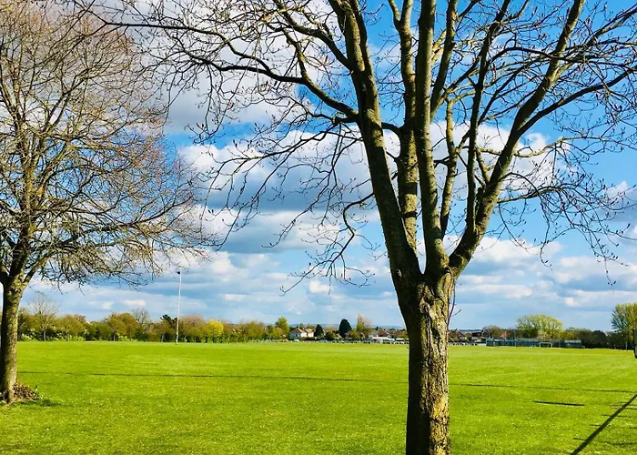 Almondsbury Cheap Hotels