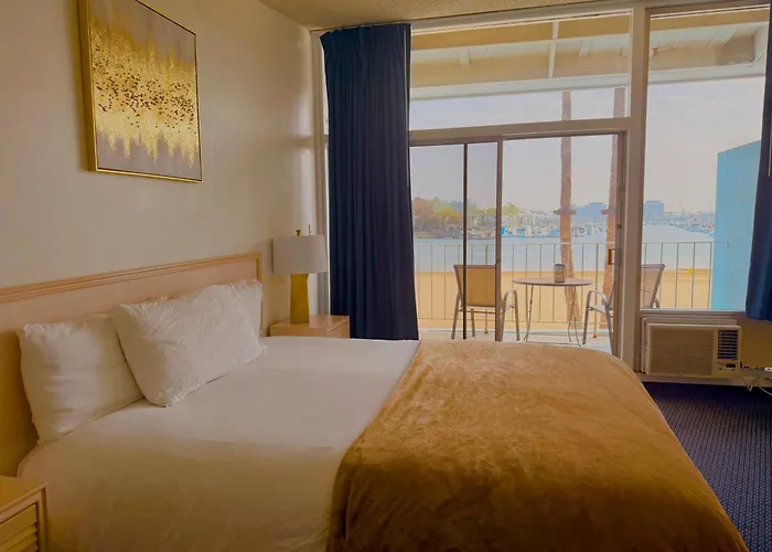 Marina del Rey Cheap Hotels