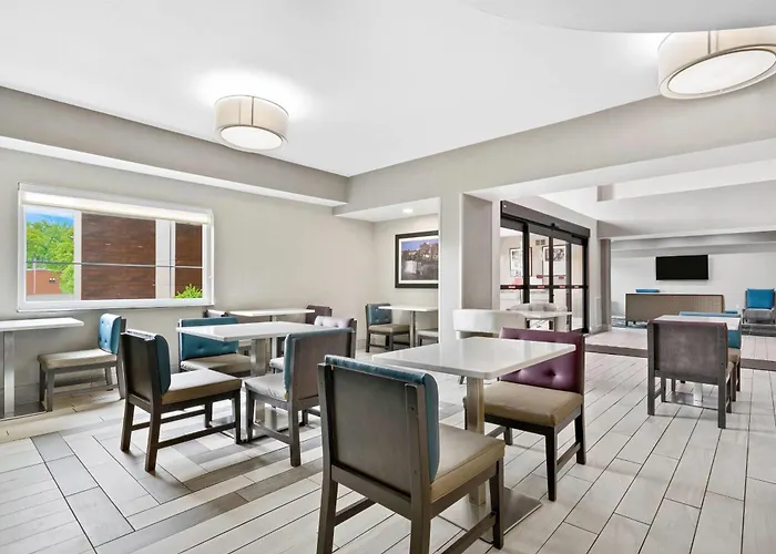 Batavia Cheap Hotels