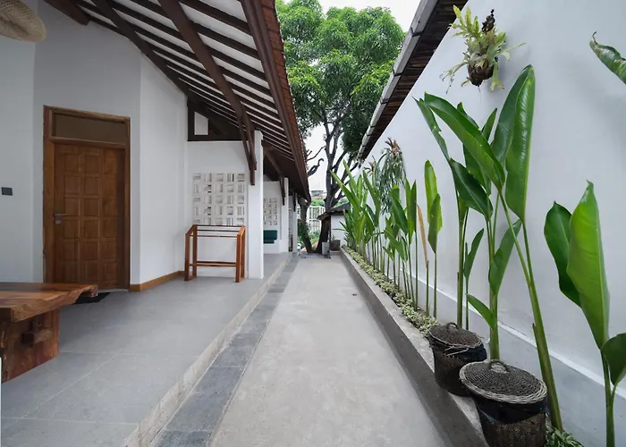 Labuan Bajo Cheap Hotels