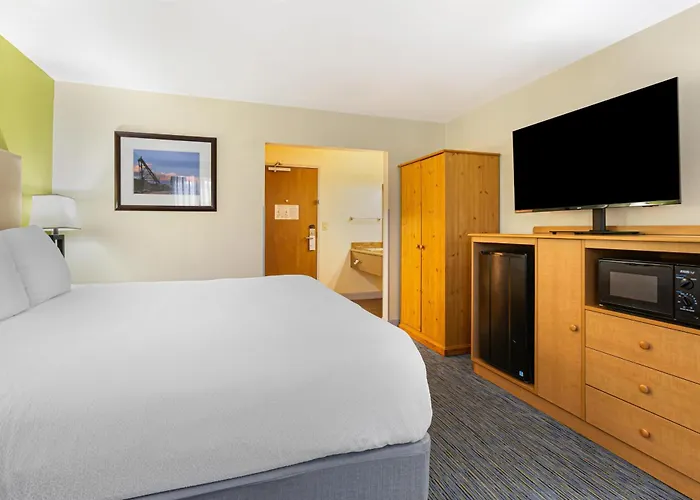 Tonopah Cheap Hotels
