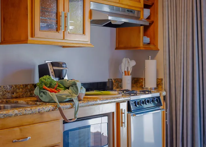 Isla Vista Cheap Hotels