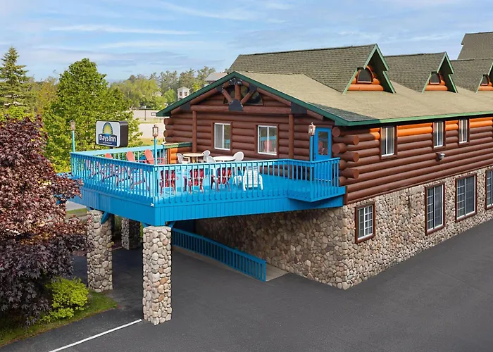 Mackinaw City Cheap Hotels