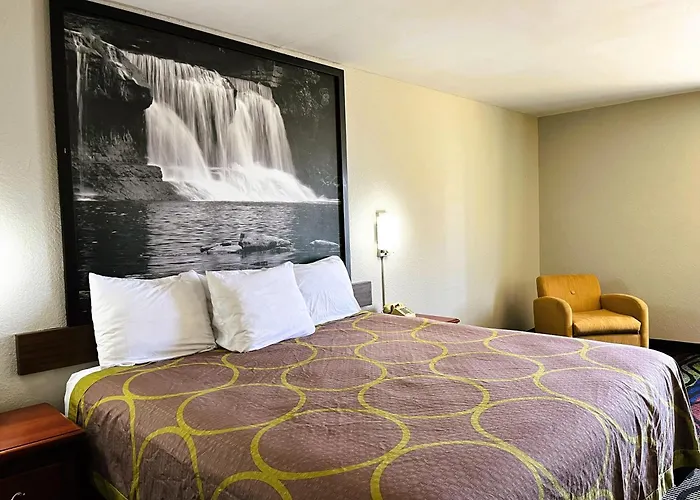 Vincennes Cheap Hotels