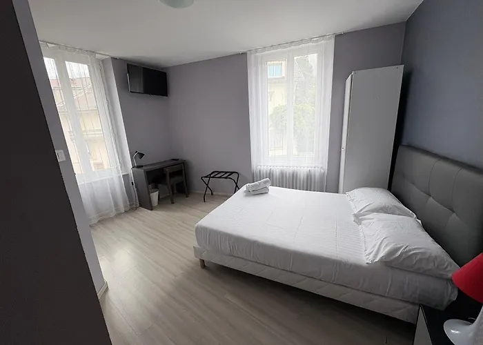 Ax-les-Thermes Cheap Hotels