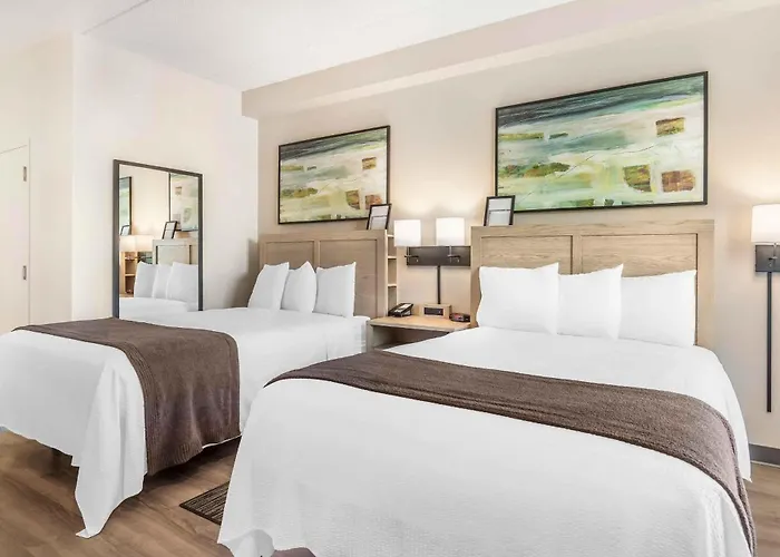 Melville Cheap Hotels