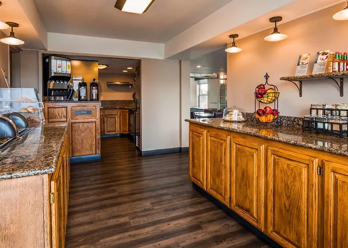 El Reno Cheap Hotels