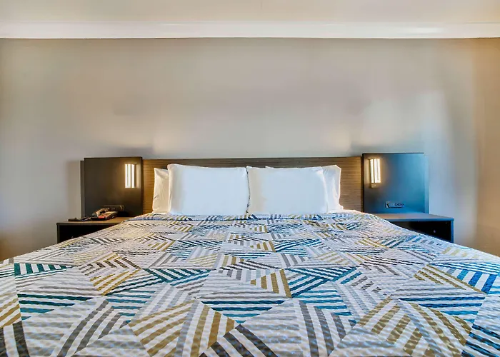 Menifee Cheap Hotels