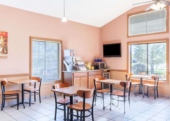 Canastota Cheap Hotels