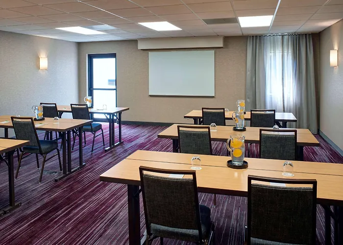Beech Grove Cheap Hotels
