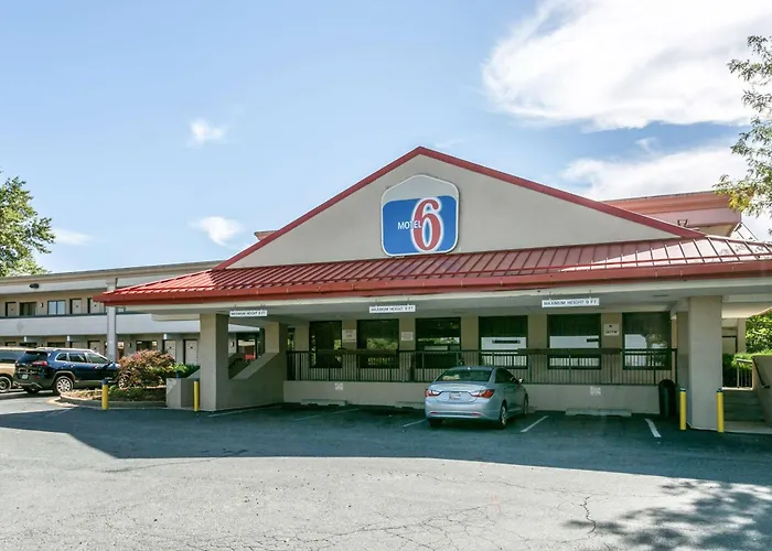 Edgewood Cheap Hotels