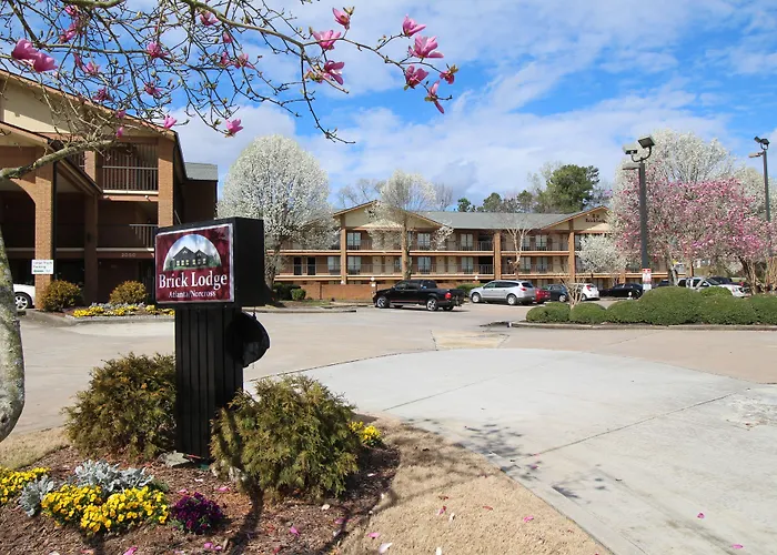 Flowery Branch Cheap Hotels