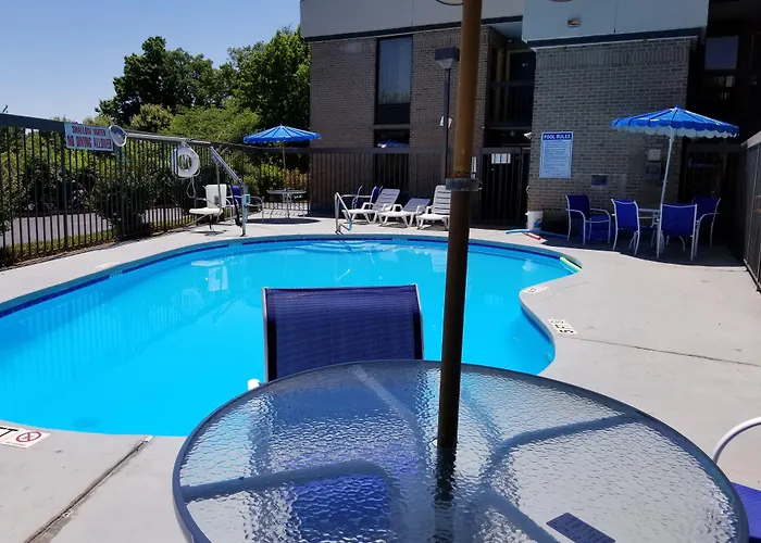 Easley Cheap Hotels