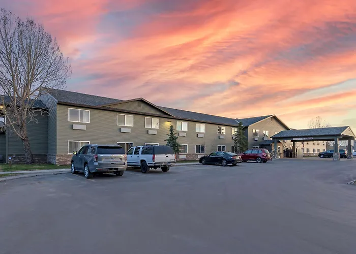 Pinedale Cheap Hotels