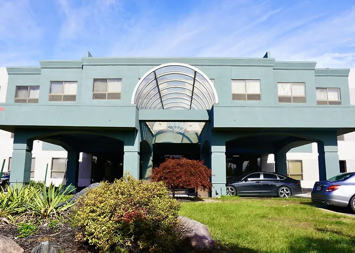 Waterford Cheap Hotels