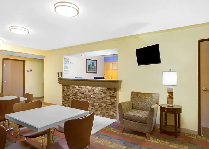 Lewisburg Cheap Hotels
