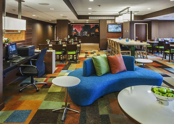 East Rutherford Cheap Hotels