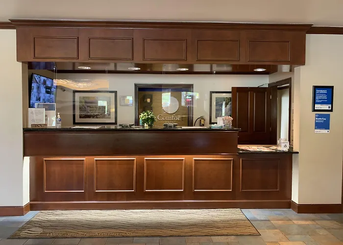 Austintown Cheap Hotels